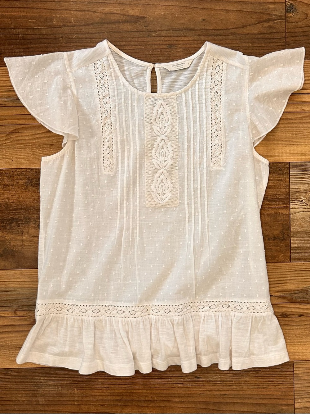 Women’s Lucky Brand Top.